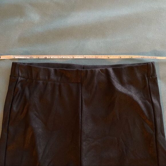 H&M Biker Short - Picture 3 of 8